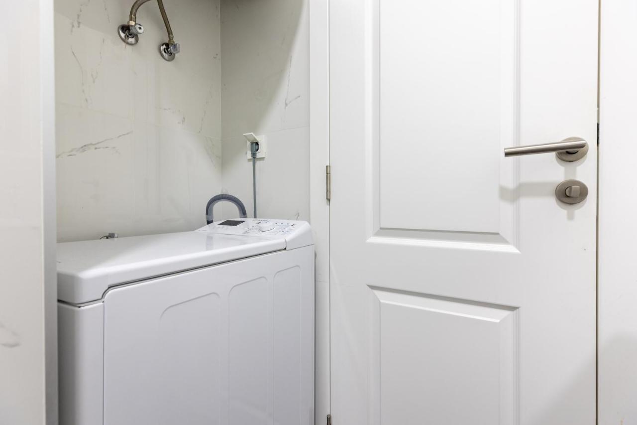 Apartment Ana Solin Zewnętrze zdjęcie